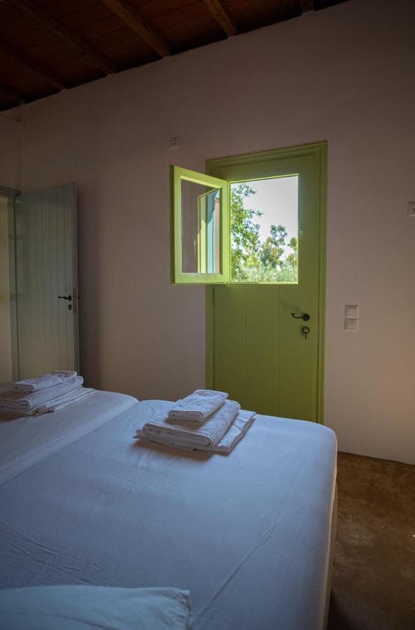 Simboro House - Kythoikies Holiday Houses Kíthira Kültér fotó